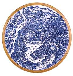 Fig. 11 Blue and white porcelain circular table-top inset made at the Qing dynasty imperial porcelain workshop, Yuyao-chang (collection of the Capital Museum, Beijing) 